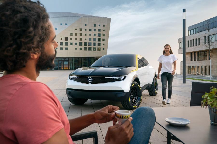  Opel GT X Experimental 2018 года  (фото 40 из 46)